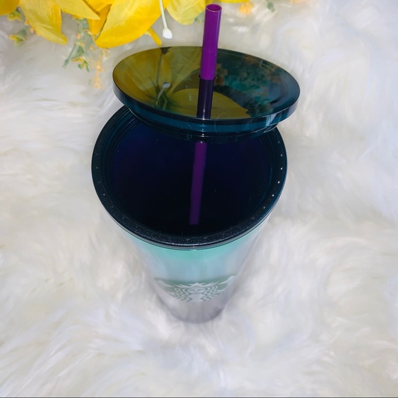 Starbucks Oil Slick Rainbow Cup Iridescent Tumbler Cold Cup Venti 24oz New 2021 - Picture 7 of 16